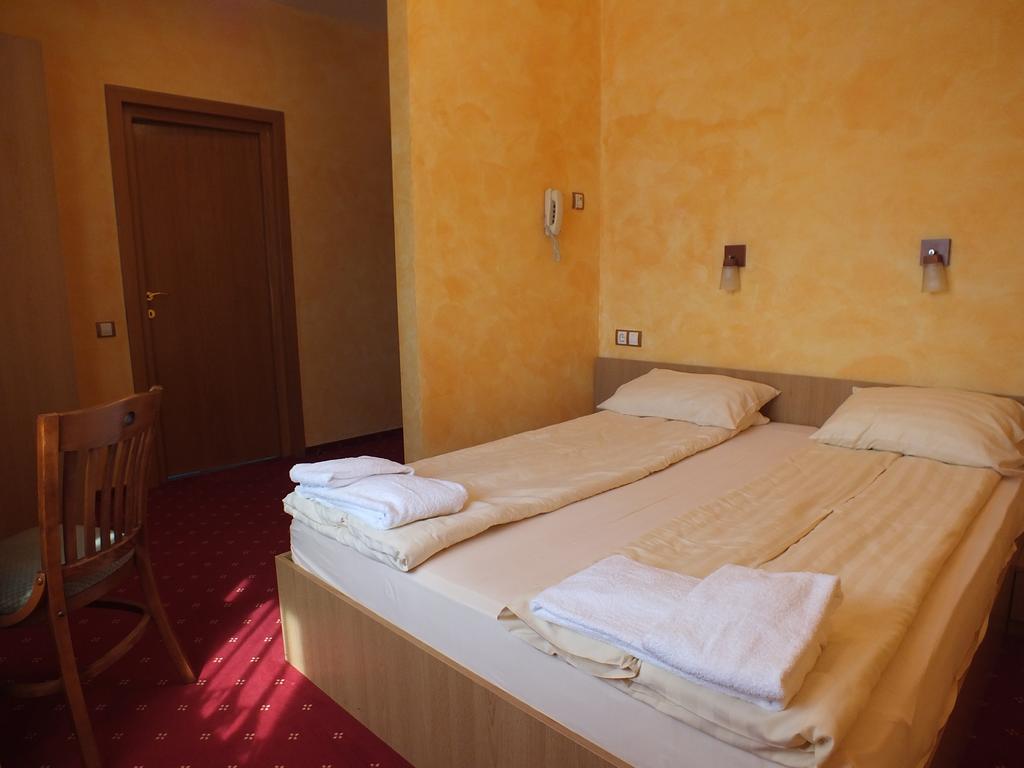 Motel Vector Acatari Room photo