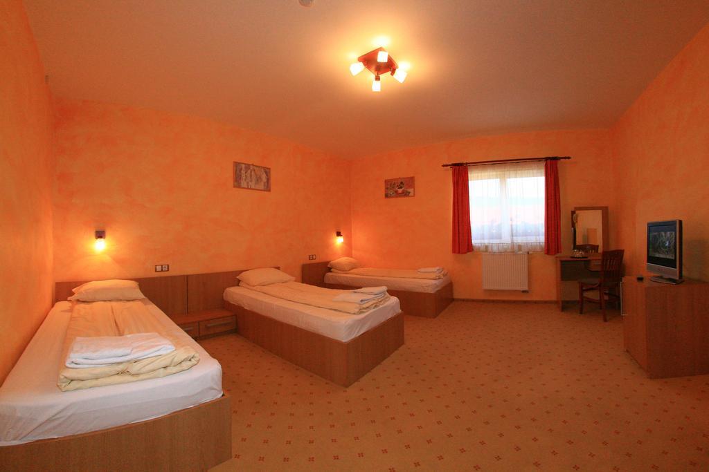 Motel Vector Acatari Room photo